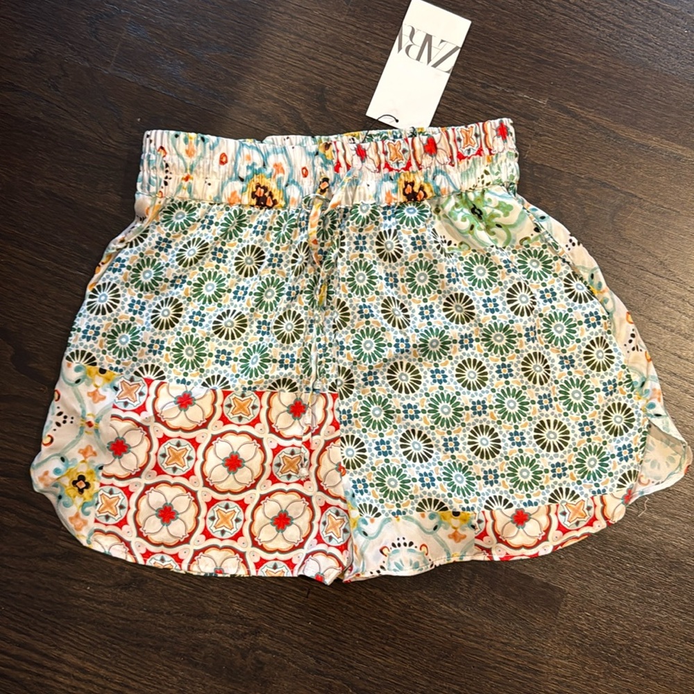 ZARA printed shorts